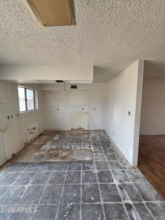 17446 N 8TH Avenue, Phoenix, AZ 85023 — photo 3