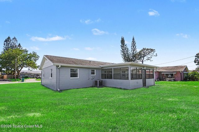 2794 Rheims Avenue, Melbourne, FL 32935