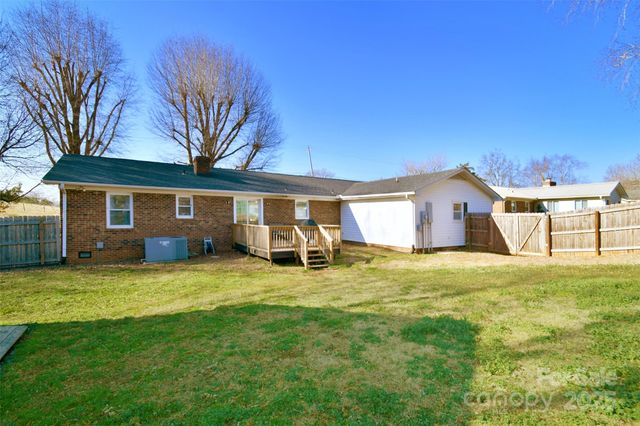 1820 Irish Potato Road, Concord, NC 28025