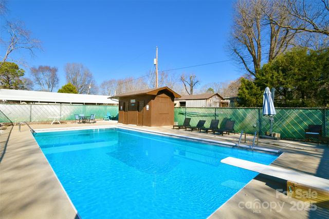 1820 Irish Potato Road, Concord, NC 28025