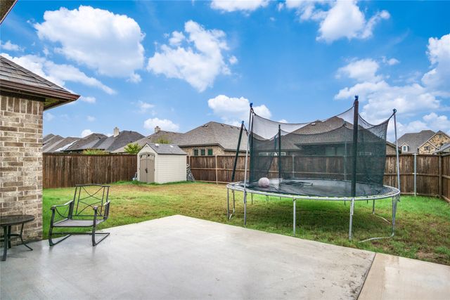 11724 Tuscarora Drive, Fort Worth, TX 76108