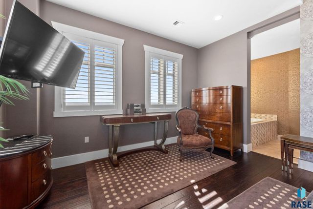 2908 W 37th Cir Ste 504, Sioux Falls, SD 57105