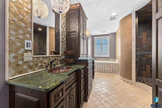2908 W 37th Cir Ste 504, Sioux Falls, SD 57105