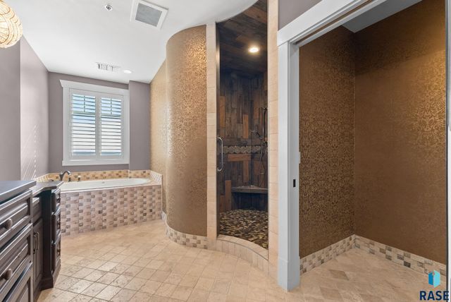 2908 W 37th Cir Ste 504, Sioux Falls, SD 57105
