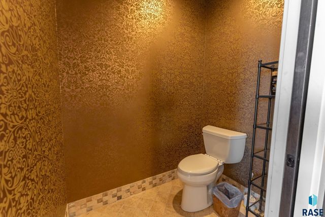 2908 W 37th Cir Ste 504, Sioux Falls, SD 57105