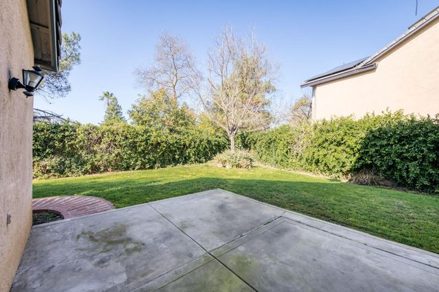 612 Hanson Avenue, Clovis, CA 93611