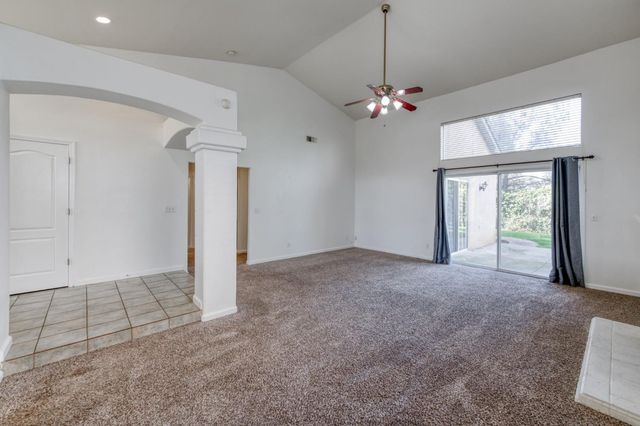 612 Hanson Avenue, Clovis, CA 93611