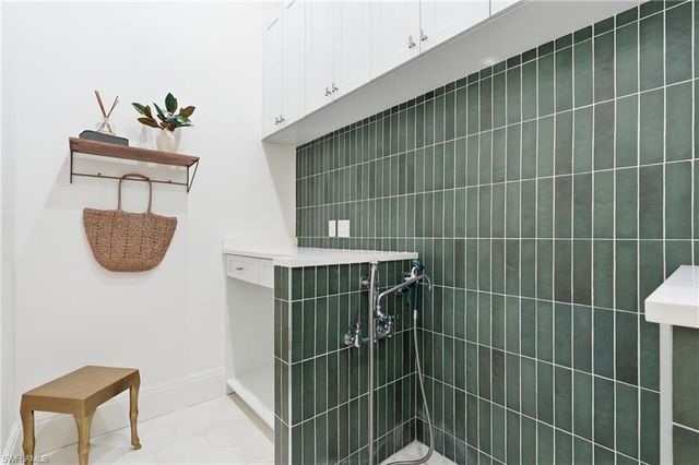2751 68th ST SW, Naples, FL 34105