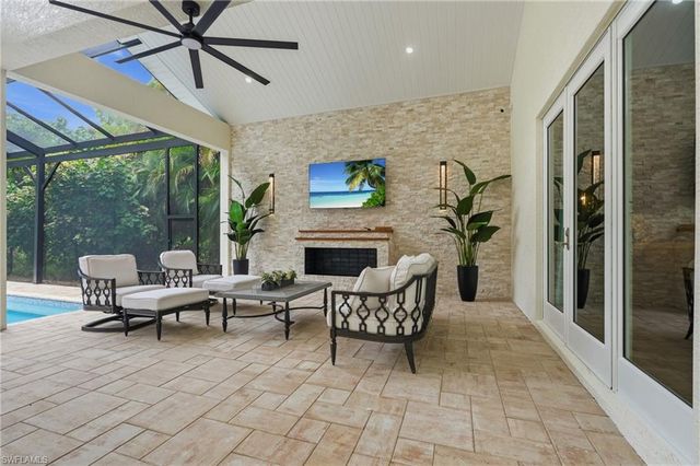 2751 68th ST SW, Naples, FL 34105