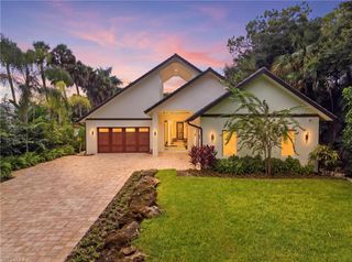 2751 68th ST SW, Naples, FL 34105