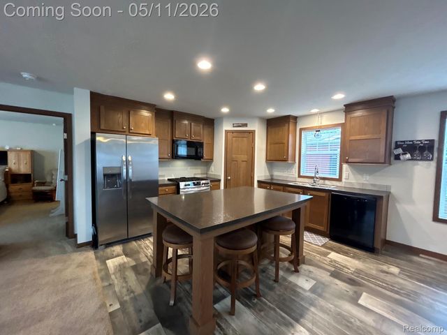 9680 Townsquare Boulevard, Fenton, MI 48430