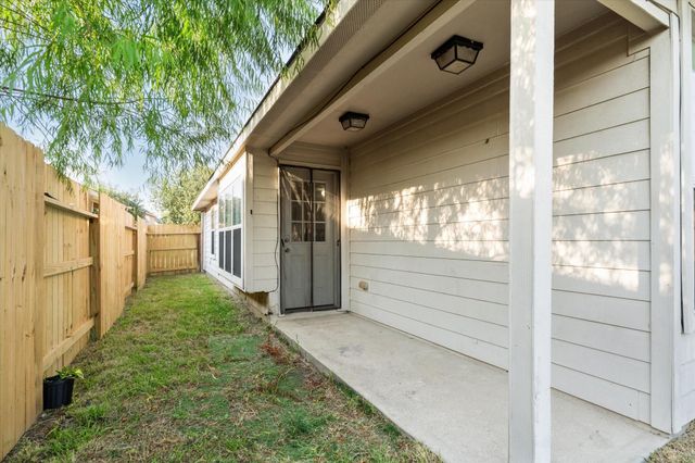 12426 Garden Gale Lane, Houston, TX 77044