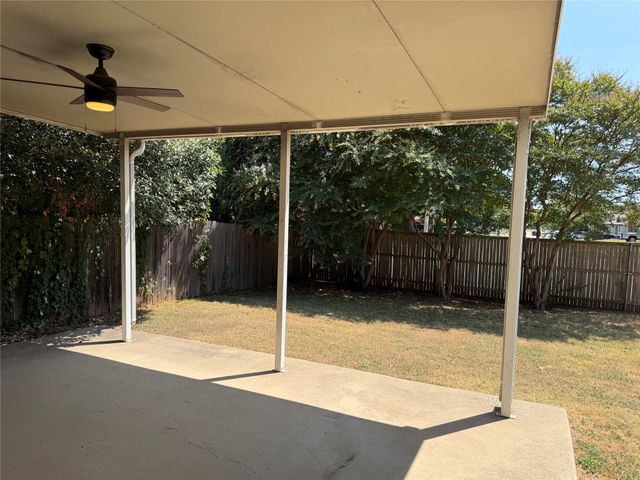 406 Alta Ridge Drive, Keller, TX 76248