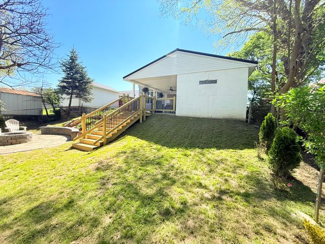 3913 EAST Avenue, Erie, PA 16504