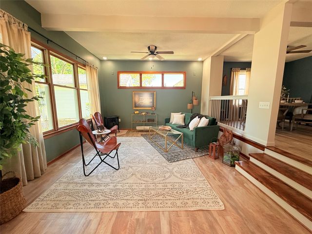 3913 EAST Avenue, Erie, PA 16504