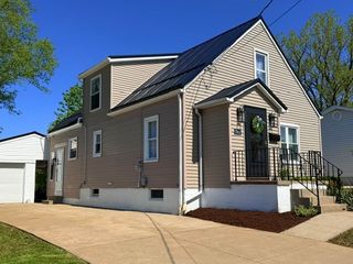 3913 EAST Avenue, Erie, PA 16504