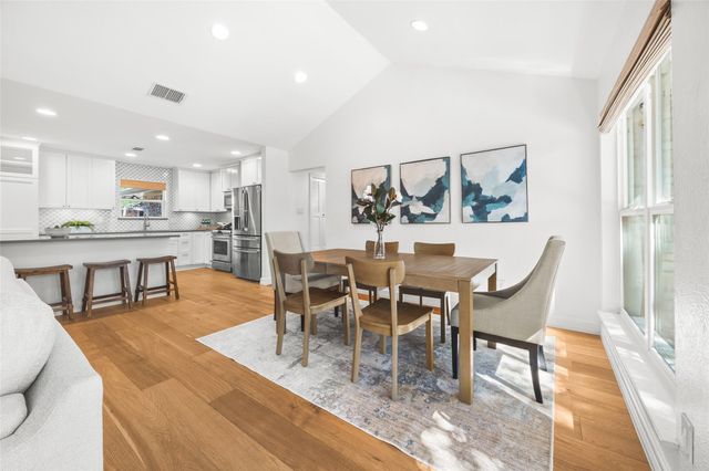 4602 Trail Crest CIR, Austin, TX 78735