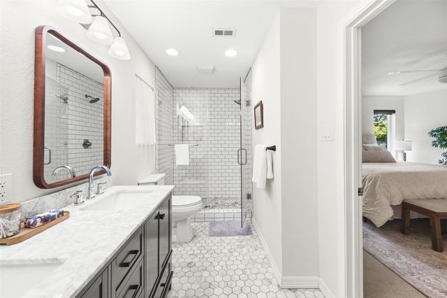 4602 Trail Crest CIR, Austin, TX 78735