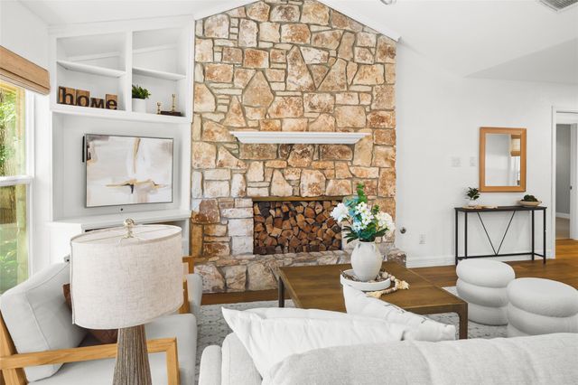 4602 Trail Crest CIR, Austin, TX 78735