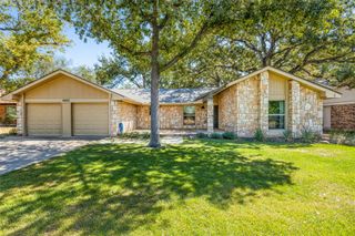 4602 Trail Crest CIR, Austin, TX 78735