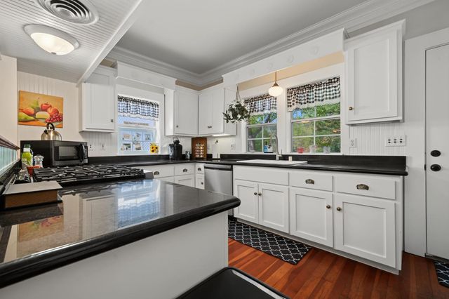 14380 Keystone Aly, Amador City, CA 95601