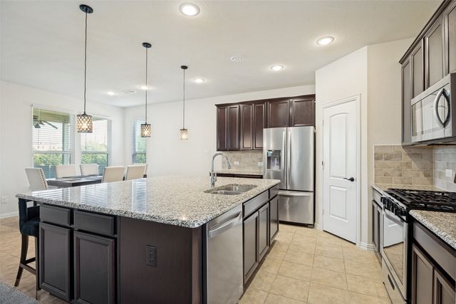 301 Kennewick Drive, Garland, TX 75044