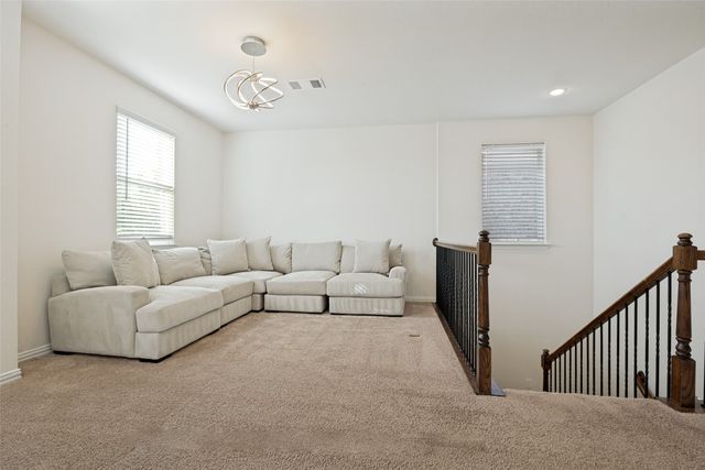 301 Kennewick Drive, Garland, TX 75044