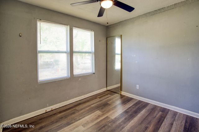 5418 MINOSA Court, Jacksonville, FL 32209