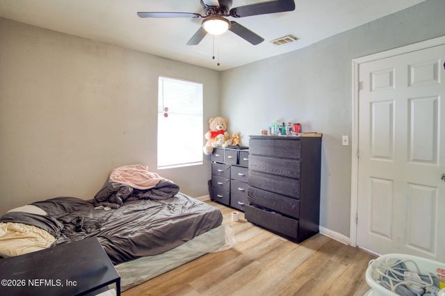 5418 MINOSA Court, Jacksonville, FL 32209