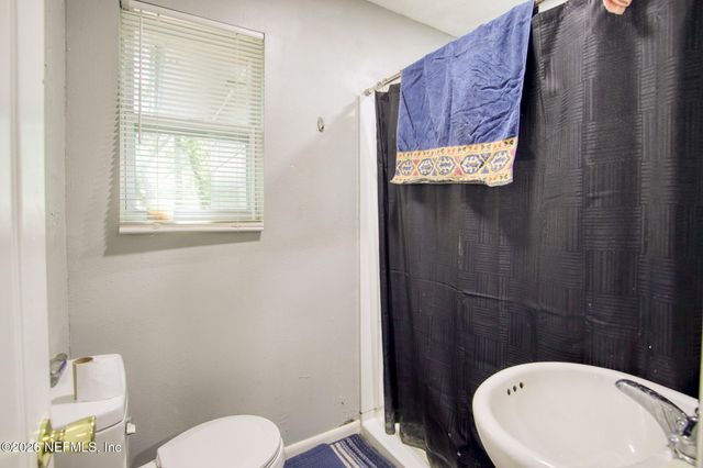 5418 MINOSA Court, Jacksonville, FL 32209