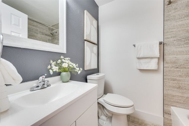 909 Lexington Drive, Irving, TX 75061