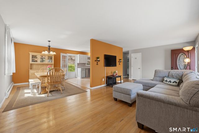 114 Beacon Valley Road, Beacon Falls, CT 06403