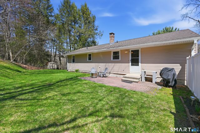 114 Beacon Valley Road, Beacon Falls, CT 06403