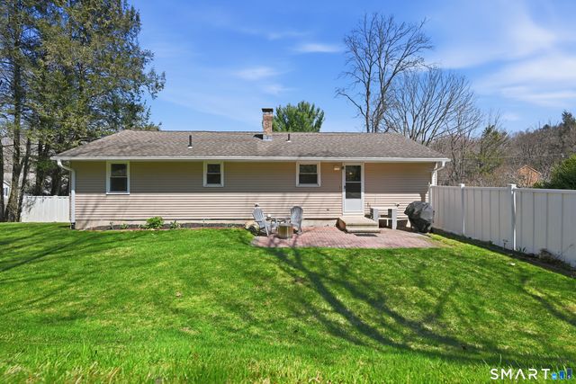 114 Beacon Valley Road, Beacon Falls, CT 06403