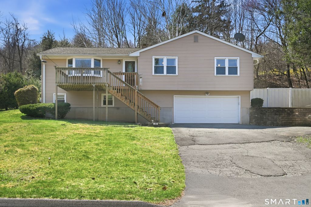 114 Beacon Valley Road, Beacon Falls, CT 06403