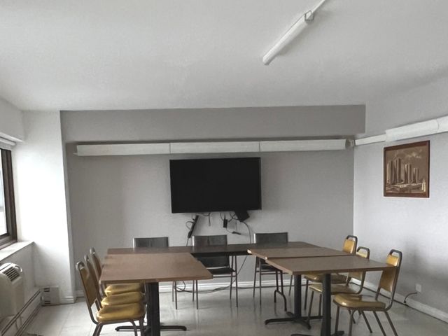 7337 S South Shore Drive 904, Chicago, IL 60649