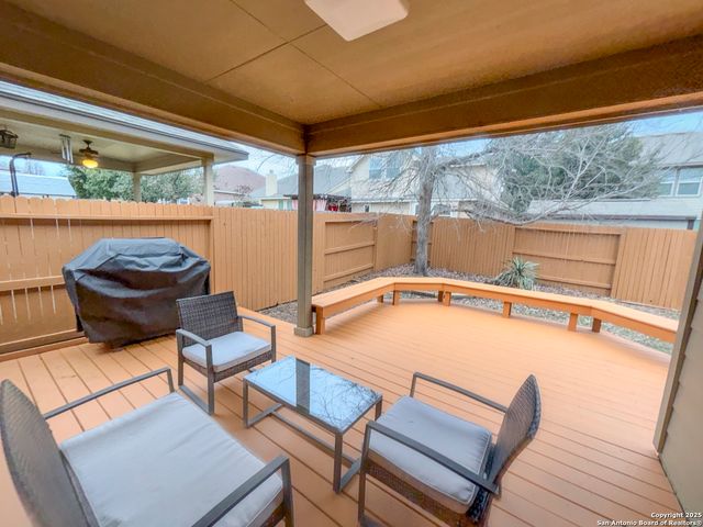 25010 Buttermilk Ln, San Antonio, TX 78255