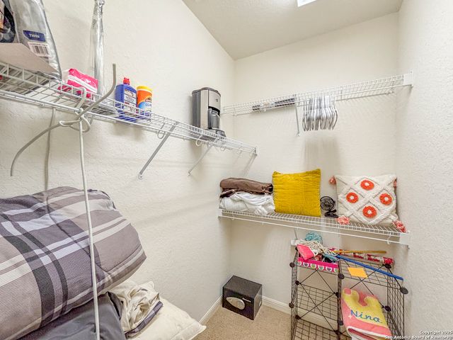 25010 Buttermilk Ln, San Antonio, TX 78255