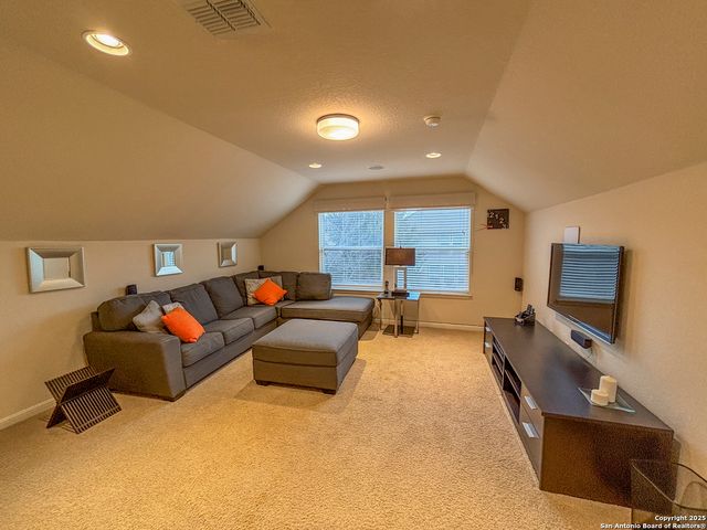 25010 Buttermilk Ln, San Antonio, TX 78255