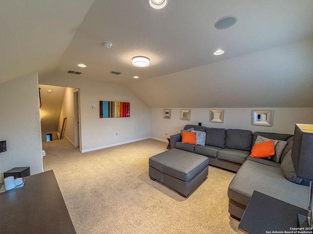 25010 Buttermilk Ln, San Antonio, TX 78255