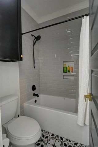 245 Marion Dr, Baton Rouge, LA 70806