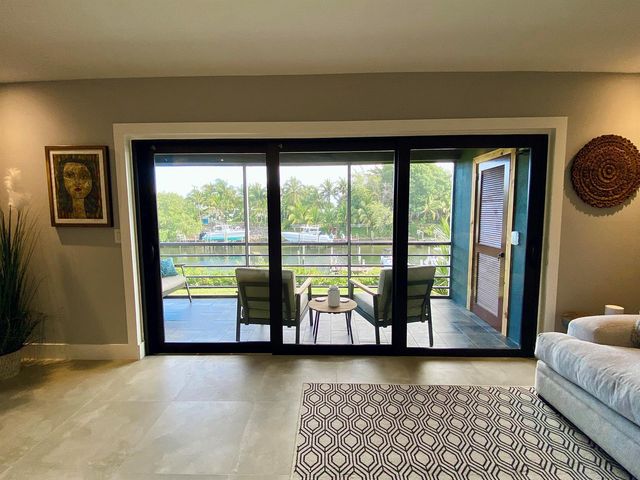 342 Southwind Drive 205, North Palm Beach, FL 33408