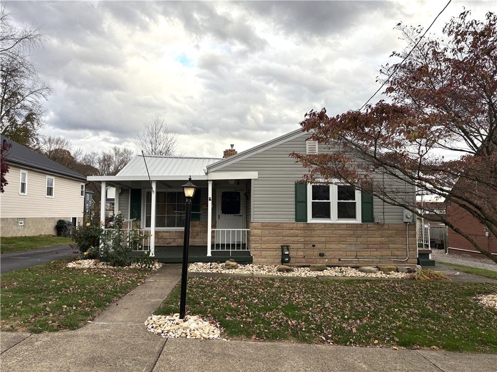 624 Virginia Ave, Baden, PA 15005