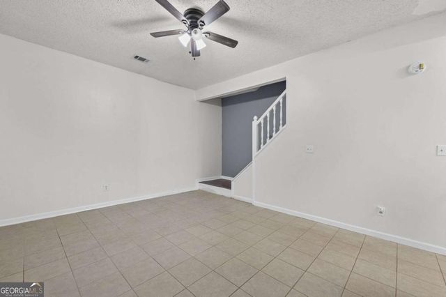 579 Northridge Crossing Drive, Atlanta, GA 30350