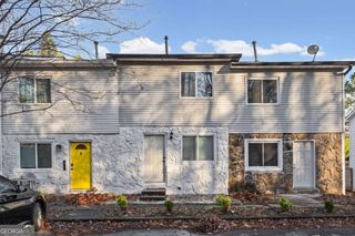 579 Northridge Crossing Drive, Atlanta, GA 30350