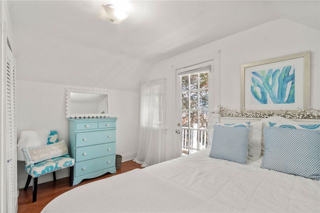 34 Bull Street, Newport, RI 02840