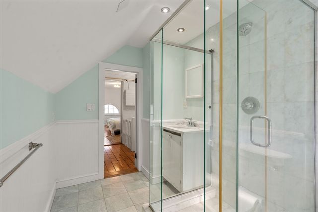 34 Bull Street, Newport, RI 02840