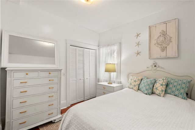 34 Bull Street, Newport, RI 02840