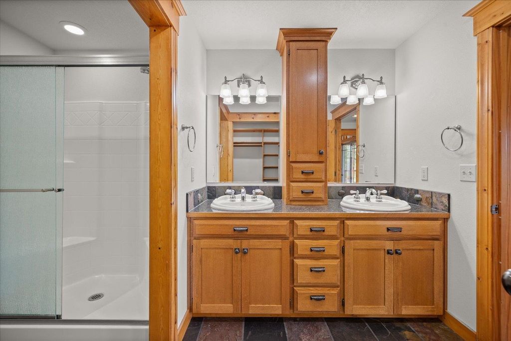 18319 E Riverway Ave, Spokane Valley, WA 99016 photo 24