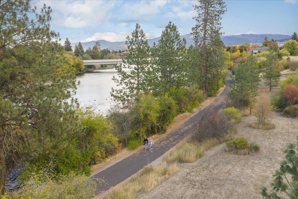 18319 E Riverway Ave, Spokane Valley, WA 99016 photo 7